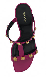 Lilafarbene Kalbsleder-Sandalen mit hohem Absatz