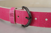 Ceinture en cuir rose à boucle ronde avec logo et lettre