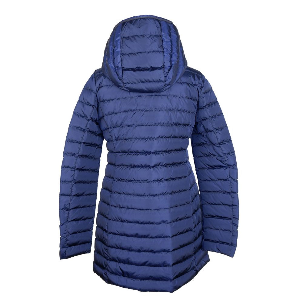 Blaue Nylonjacken und -mäntel