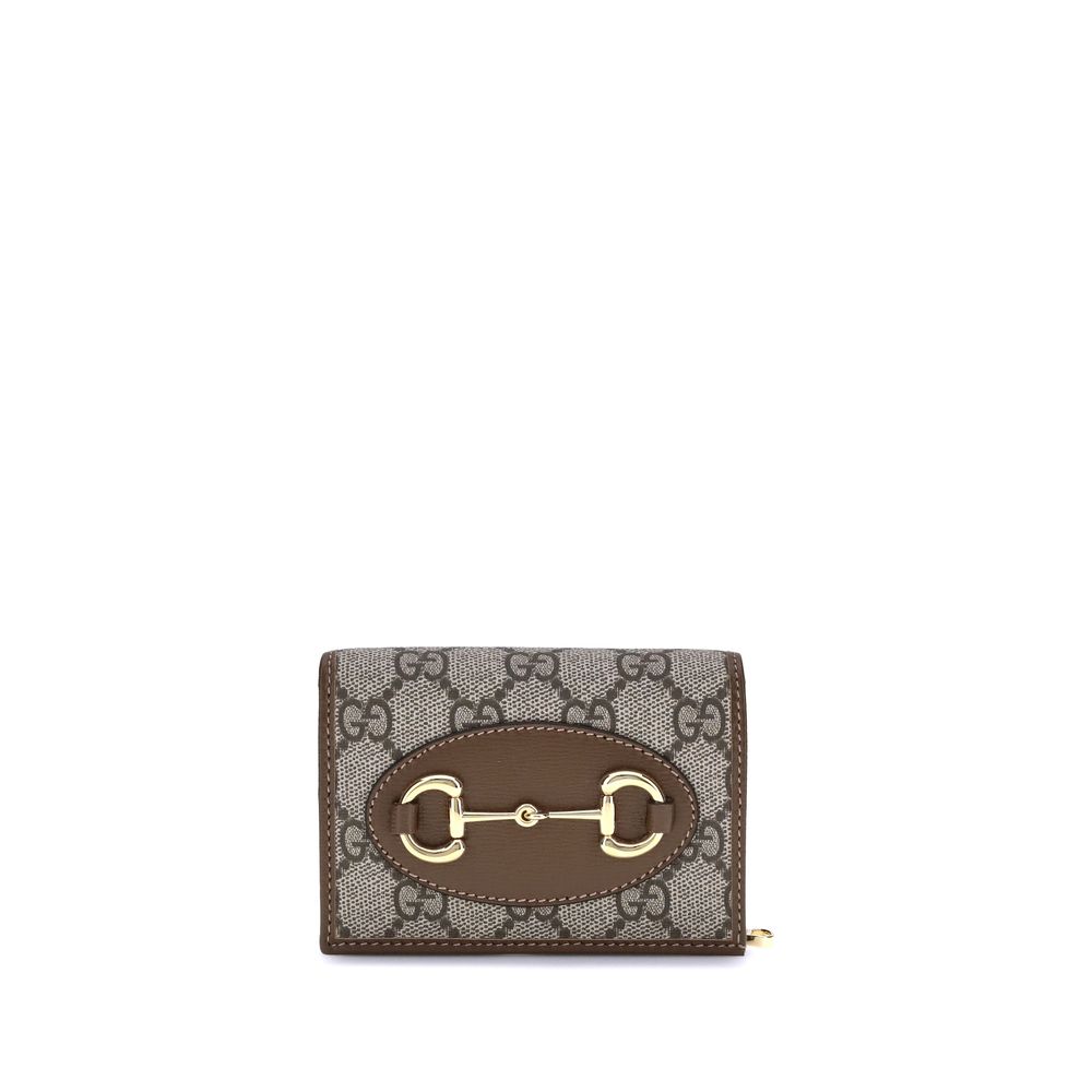 8329004.jpg