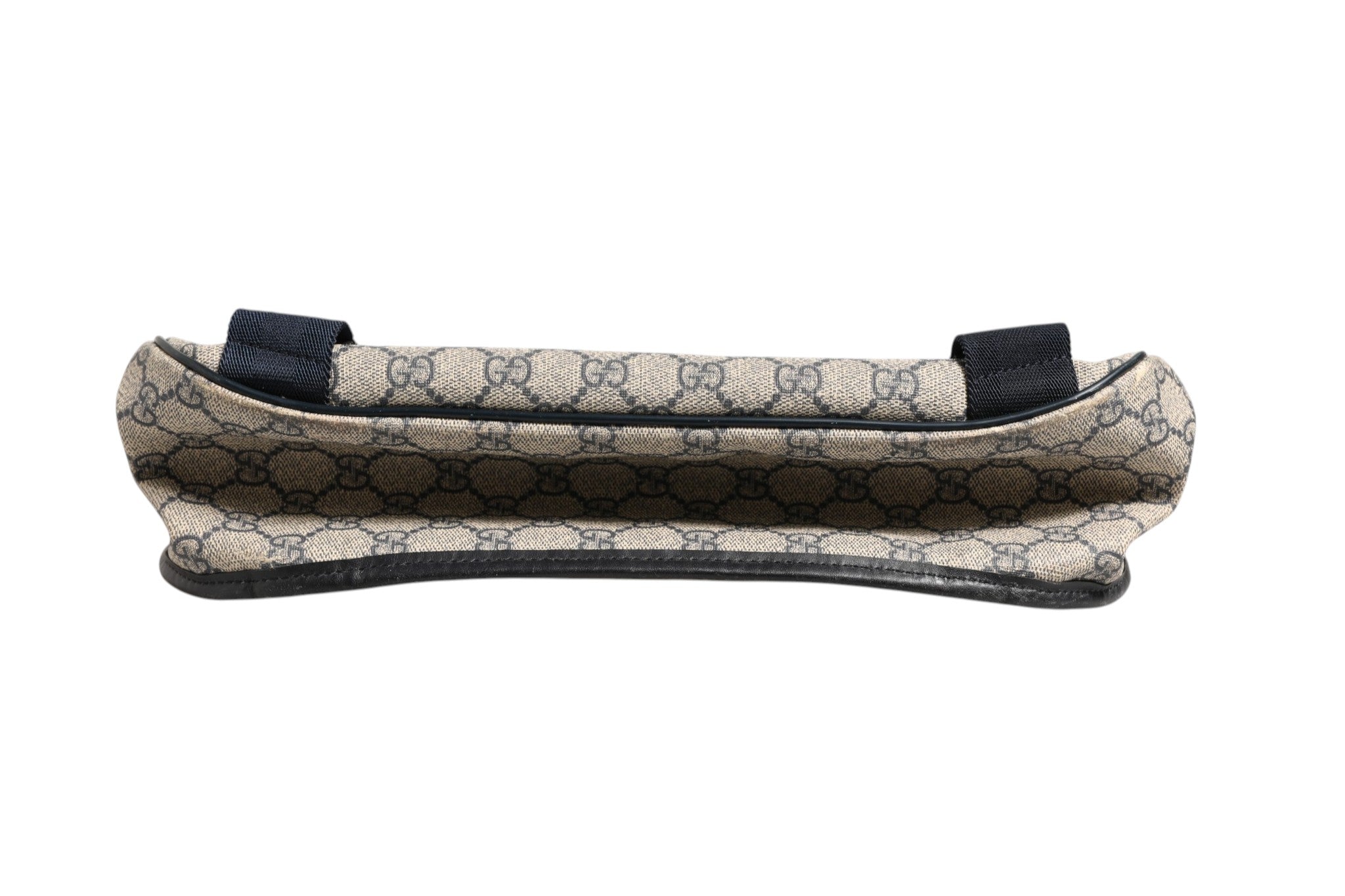 Gucci GG Supreme Messenger Bag