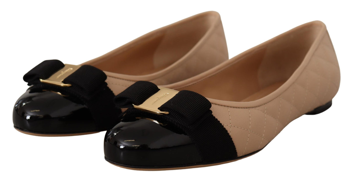 Ballerines en cuir nappa beiges et noires