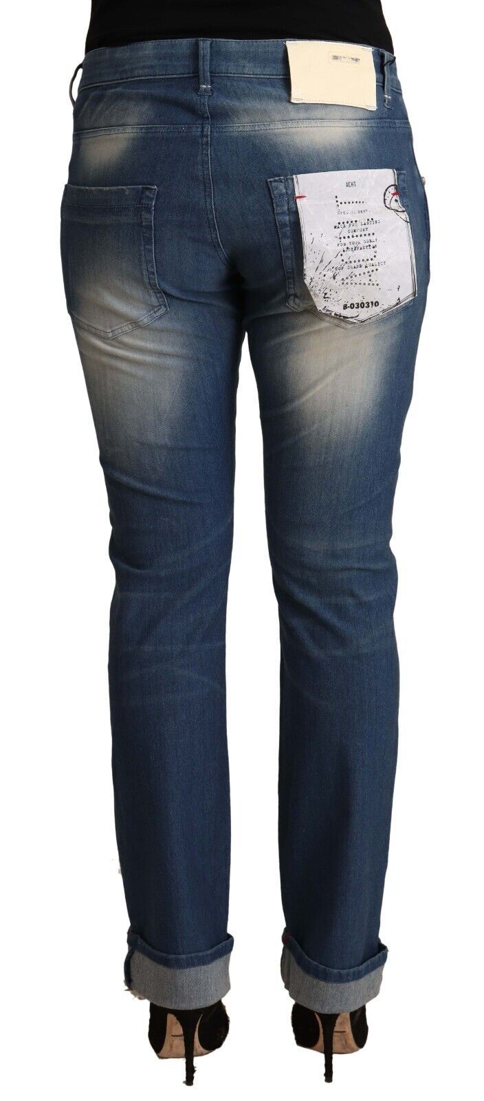 Blau verwaschene Röhrenjeans mit mittlerer Taille und gefaltetem Saum