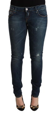 Blau gewaschene Slim-Fit-Jeans aus Denim mit niedriger Taille