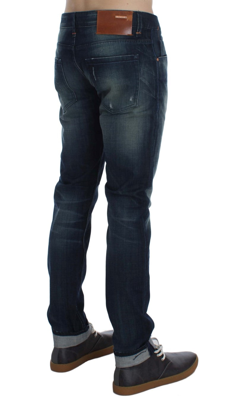 Blau gewaschene Slim-Fit-Jeans aus Baumwolldenim