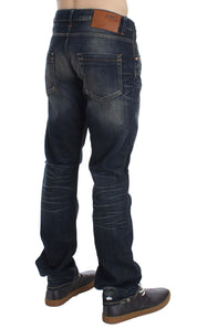 Gerade geschnittene Jeans mit niedriger Taille in blauer Waschung