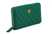 Elegant Quilted Leather Zip Wallet