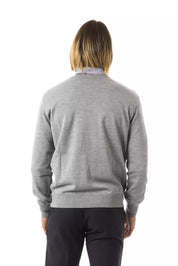 Grauer Wollpullover