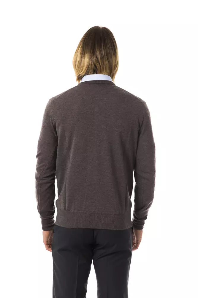 Grauer Pullover aus Merinowolle