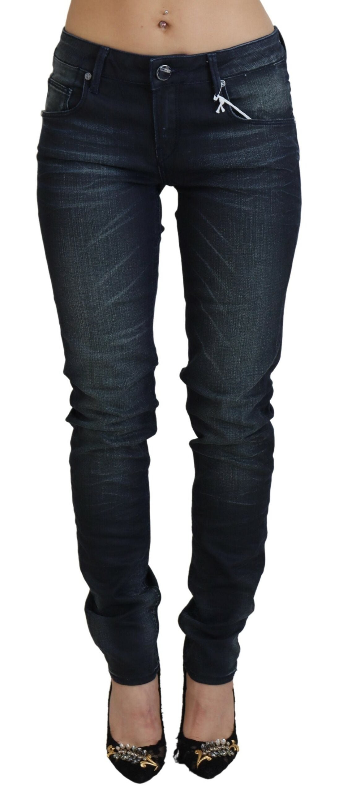 Blau gewaschene Slim-Fit-Jeans aus Baumwolldenim mit niedriger Taille