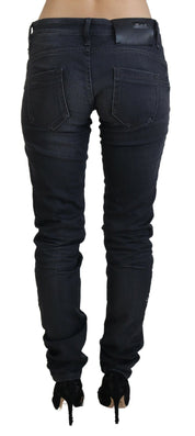 Schwarze, verwaschene Slim-Fit-Jeans aus Baumwolldenim mit niedriger Taille