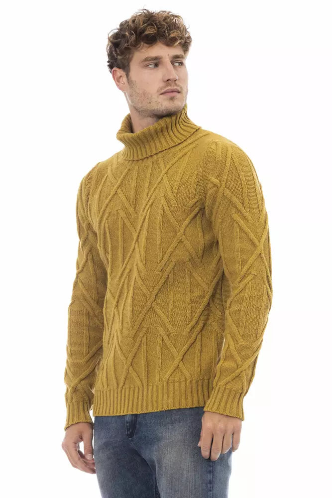 Gelber Pullover aus Merinowolle