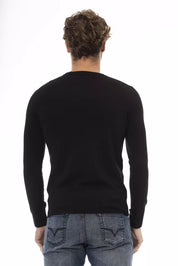 Schwarzer Wollpullover