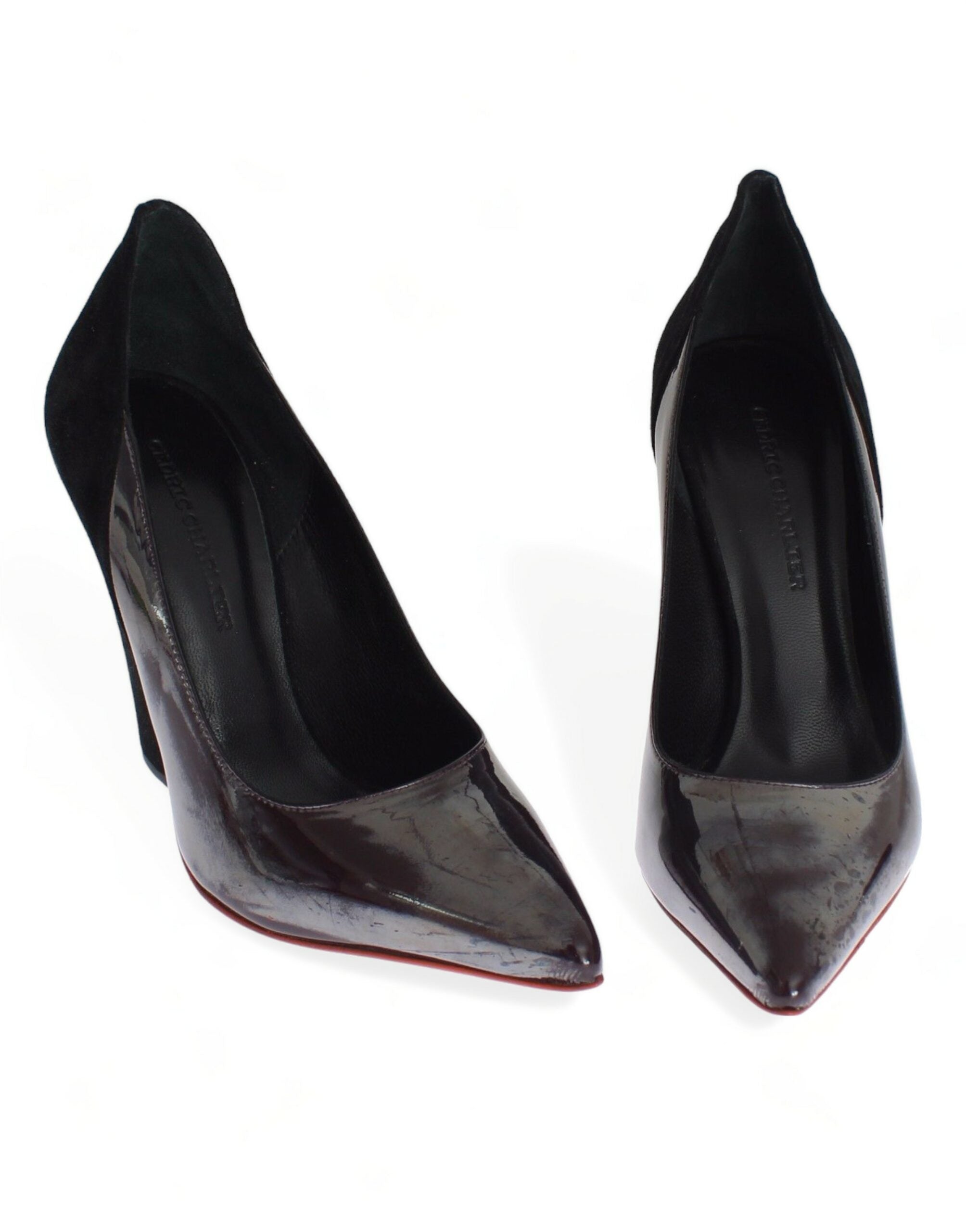 Escarpins à talons en cuir et daim gris et noir