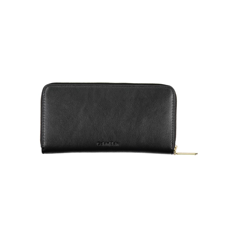 Sleek RFID-Safe Wallet with Chic Contrasts