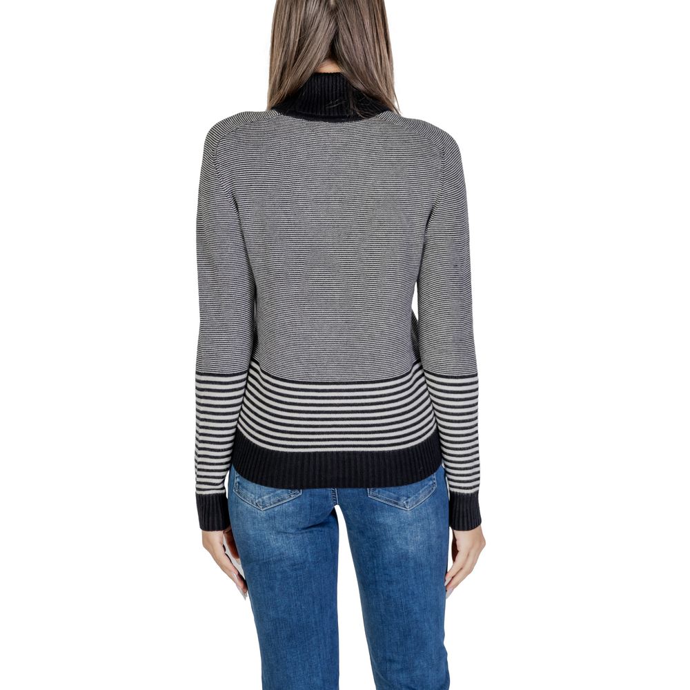 Black And White Viscose Sweater