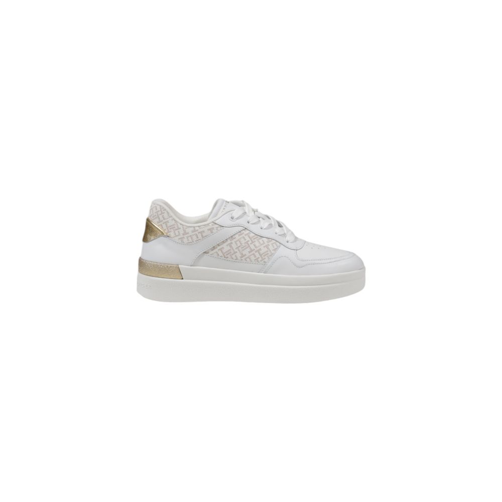 Cream Leather Sneaker