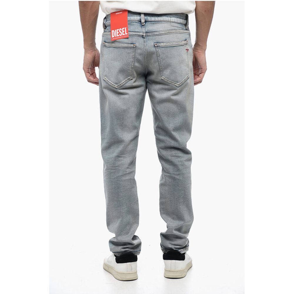 Light-washed 2019 D-STRUKT Denims L.32