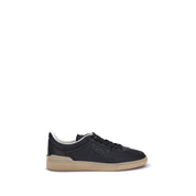 Upvillage Sneakers
