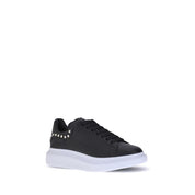 Stud leather Sneakers