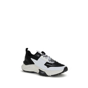 True Act Sneakers
