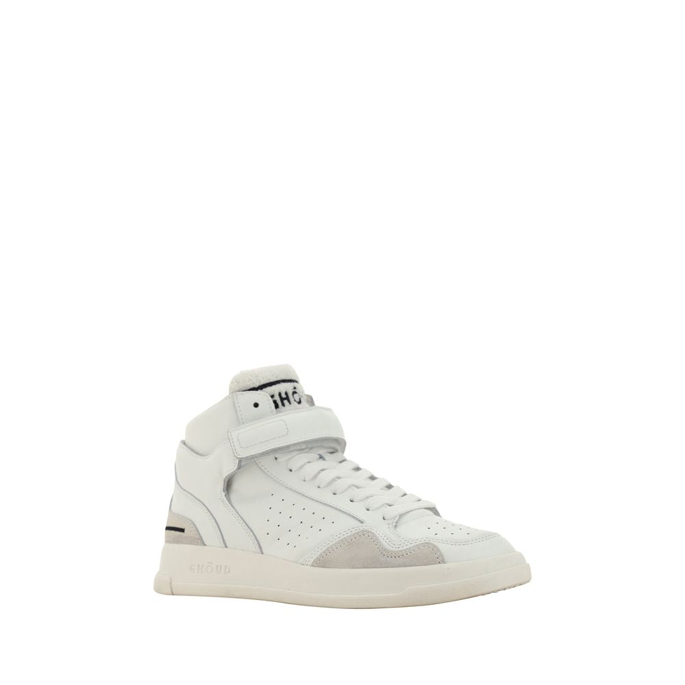 Tweener Sneakers