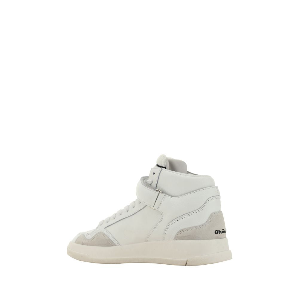 Tweener Sneakers
